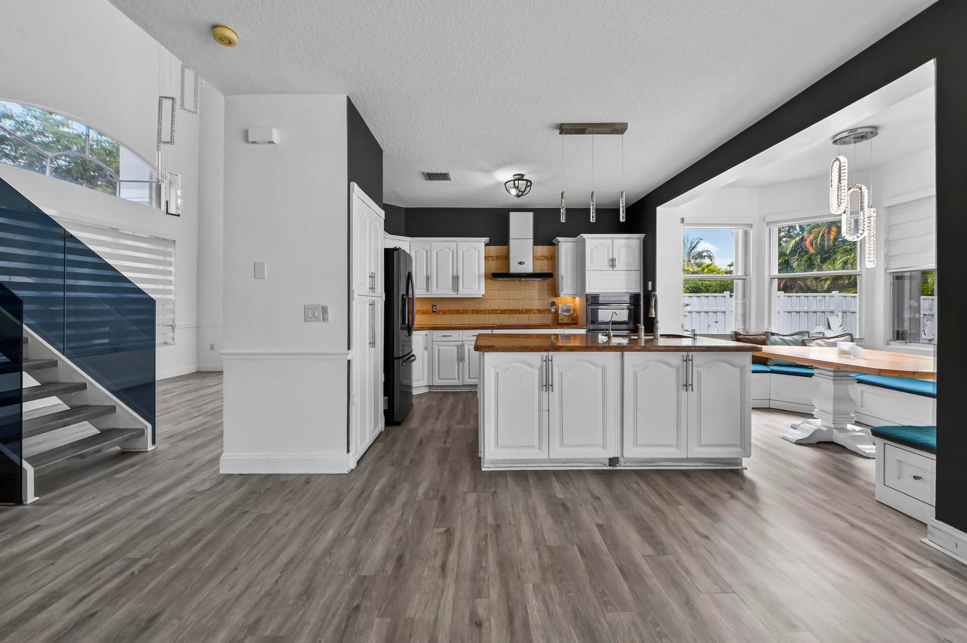 4065 SW 152nd Avenue, Miramar, FL 33027 12 Kitchen 01