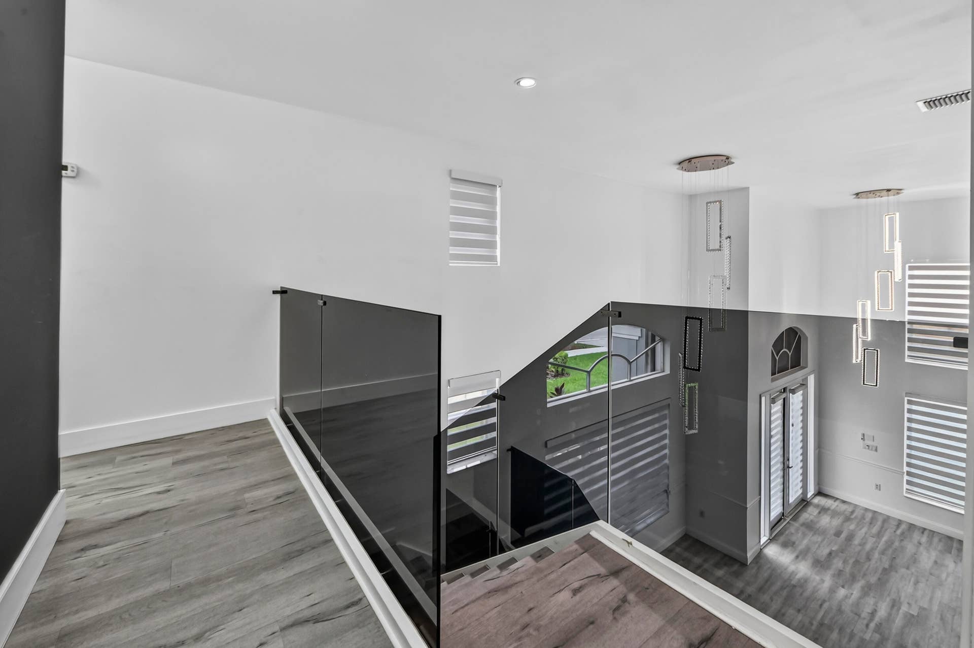 4065 SW 152nd Avenue, Miramar, FL 33027 19 Hallway 01