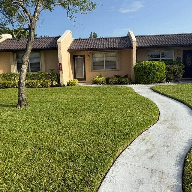 Property photo for 166 Lake Meryl Drive, West Palm Beach, FL