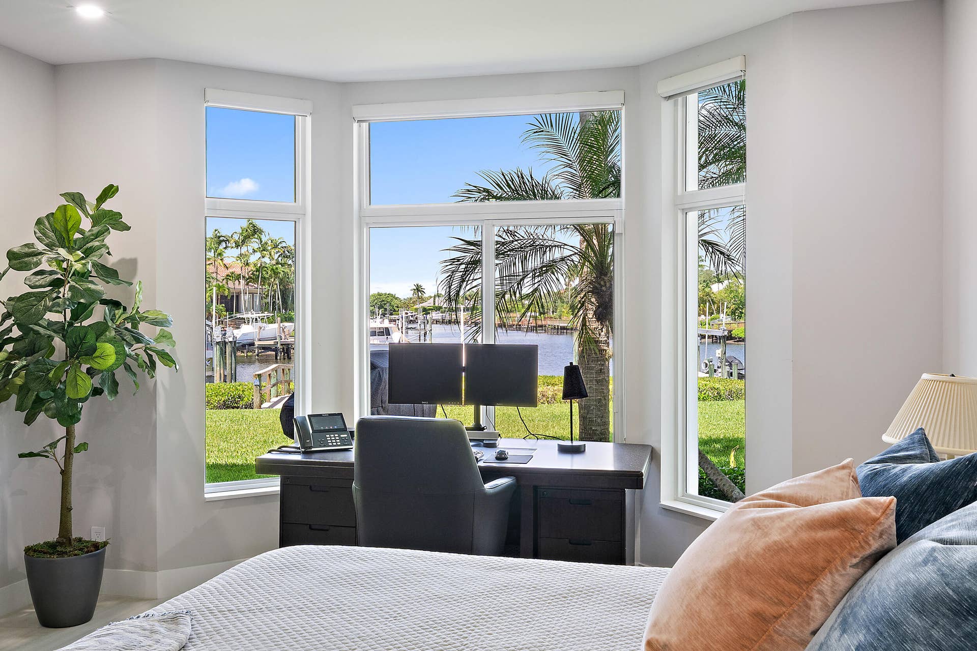 301 Captains Way, Jupiter, FL 33477 Primary Bedroom