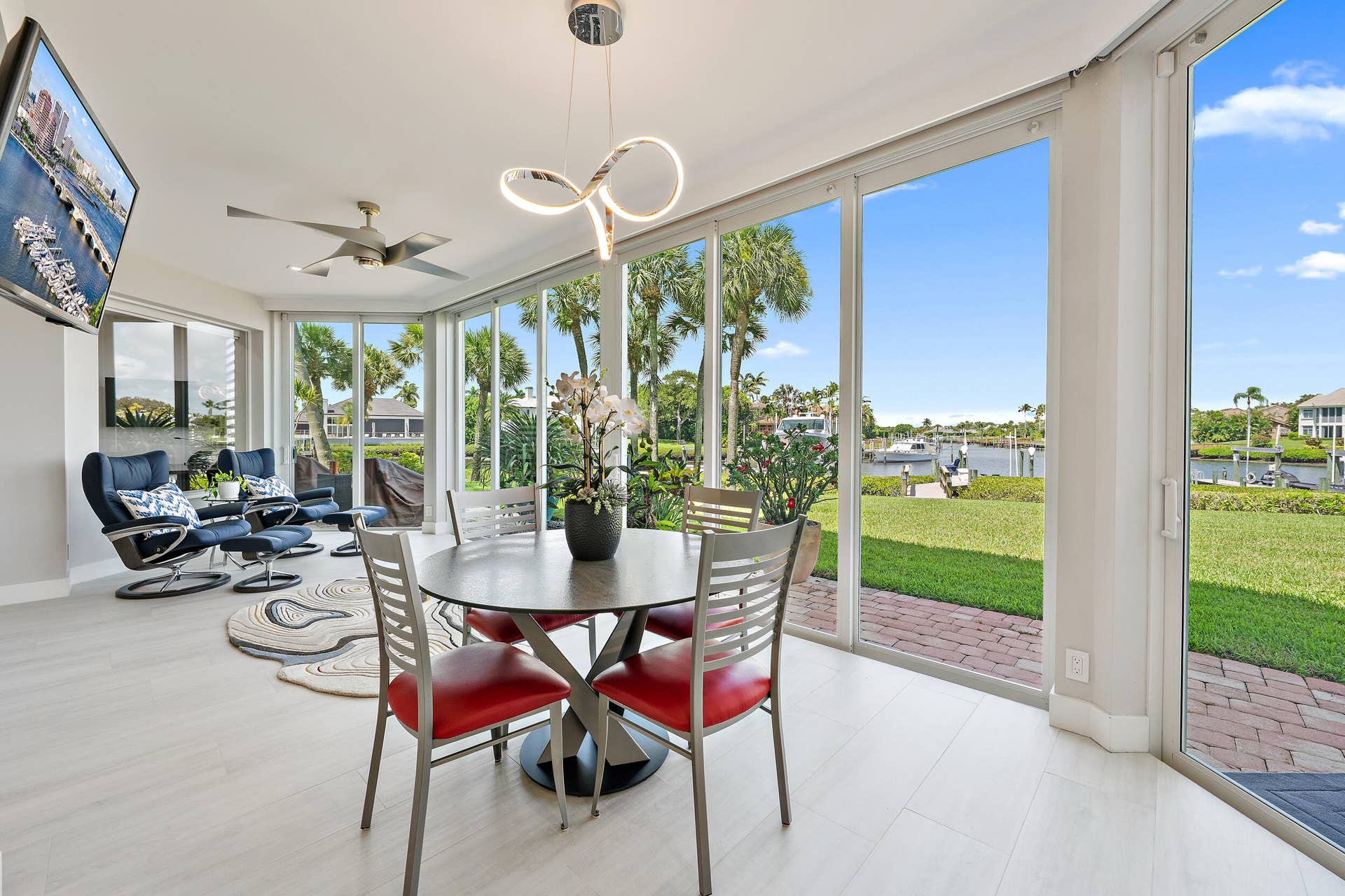 301 Captains Way, Jupiter, FL 33477 Dining / Sitting Area