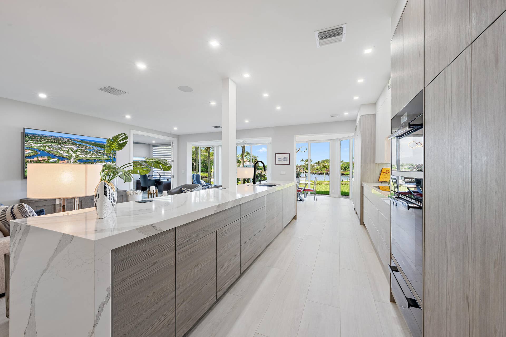301 Captains Way, Jupiter, FL 33477 Kitchen