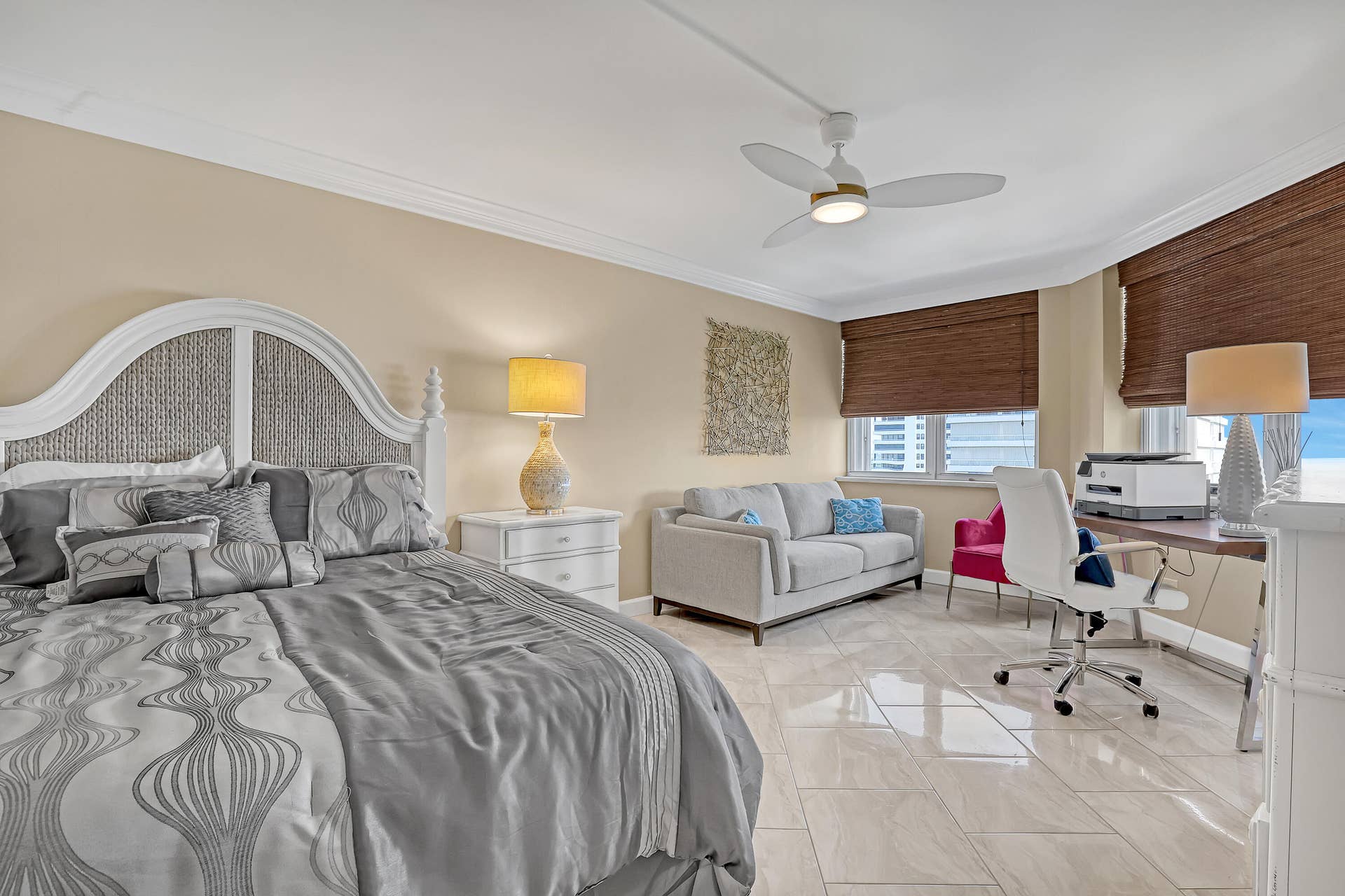 5200 N OCEAN Drive N, #1201, Singer Island, FL 33404 Guest