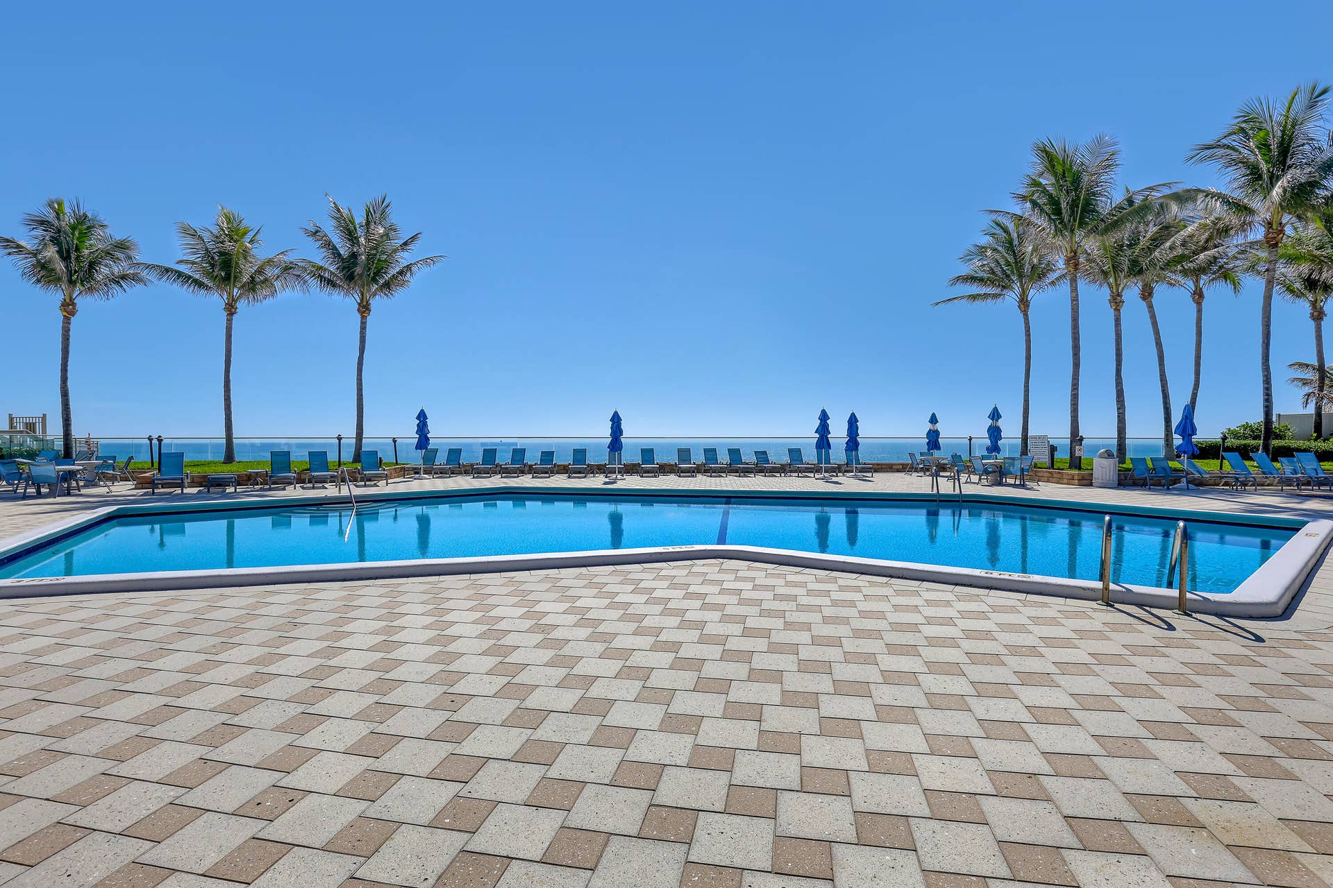 5200 N OCEAN Drive N, #1201, Singer Island, FL 33404 Corniche (13)