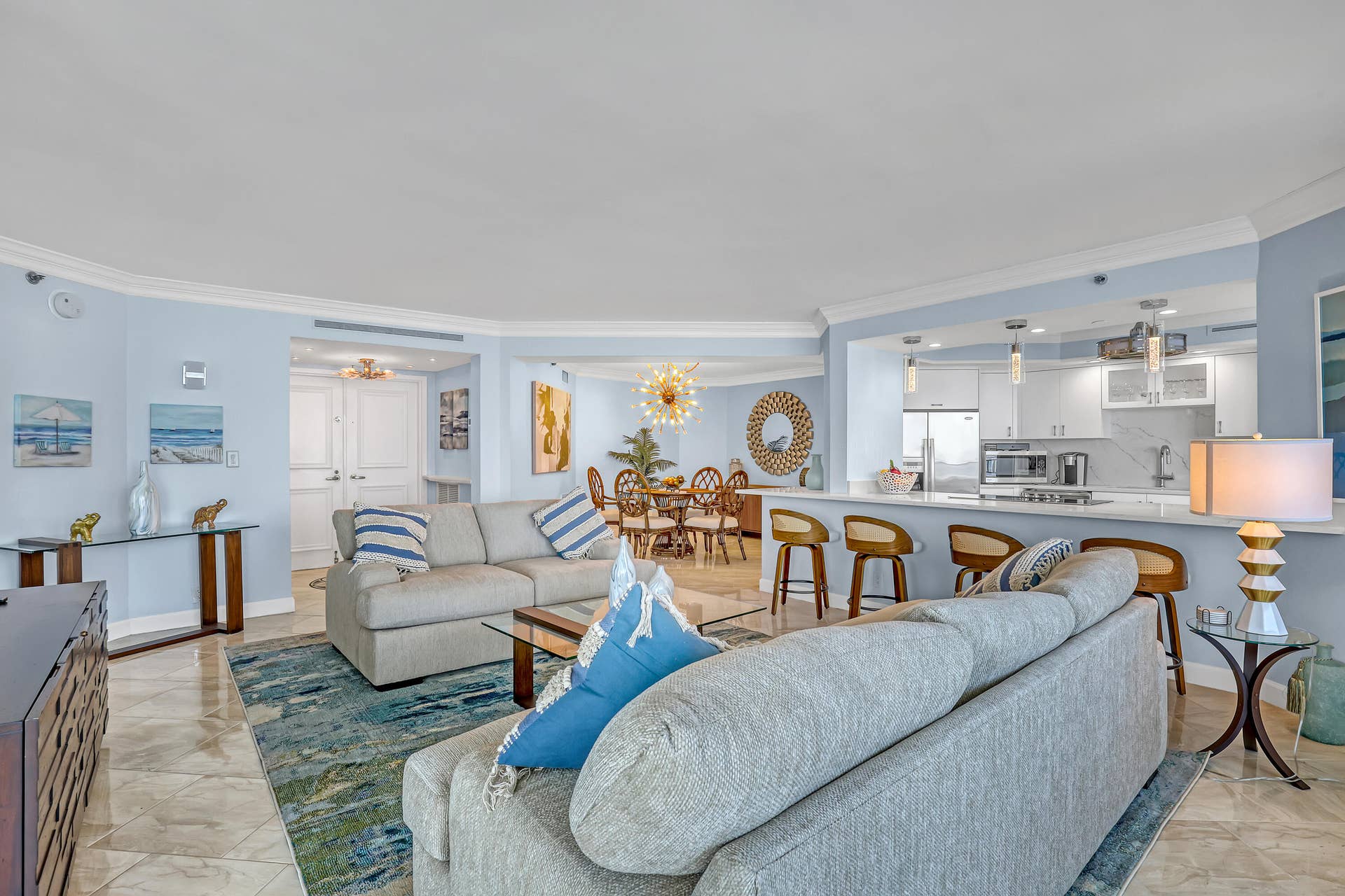 5200 N OCEAN Drive N, #1201, Singer Island, FL 33404 Living room