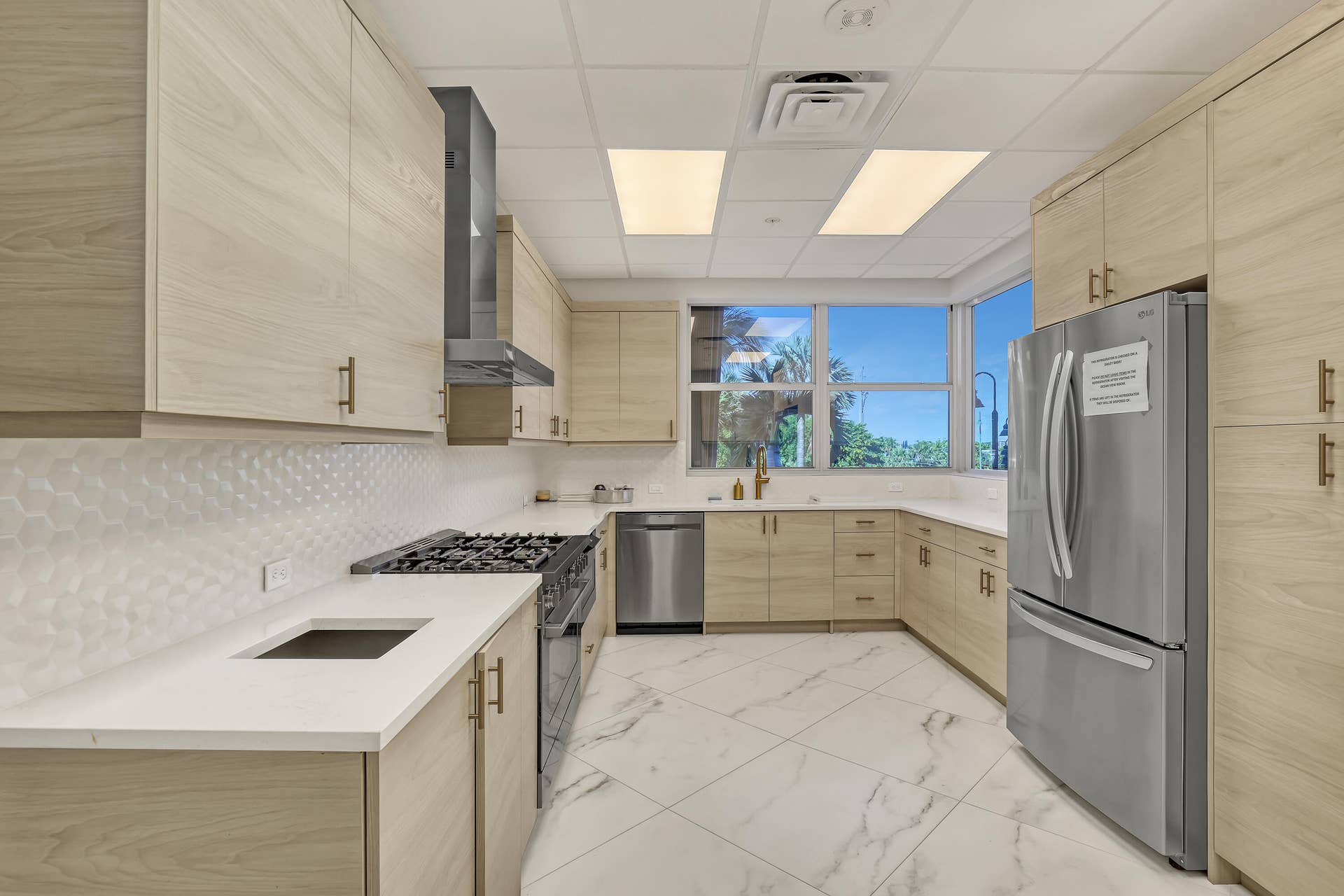5200 N OCEAN Drive N, #1201, Singer Island, FL 33404 Corniche (43)