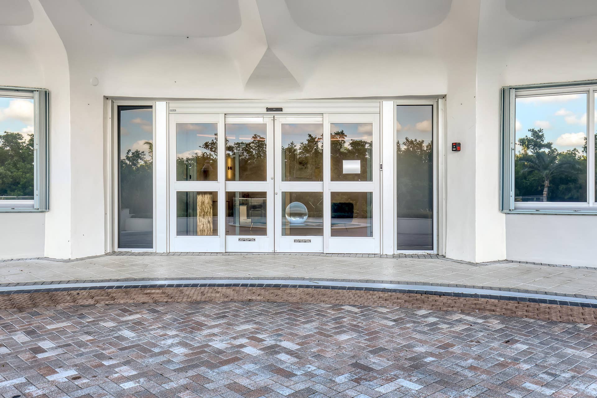 5200 N OCEAN Drive N, #1201, Singer Island, FL 33404 Corniche (9)
