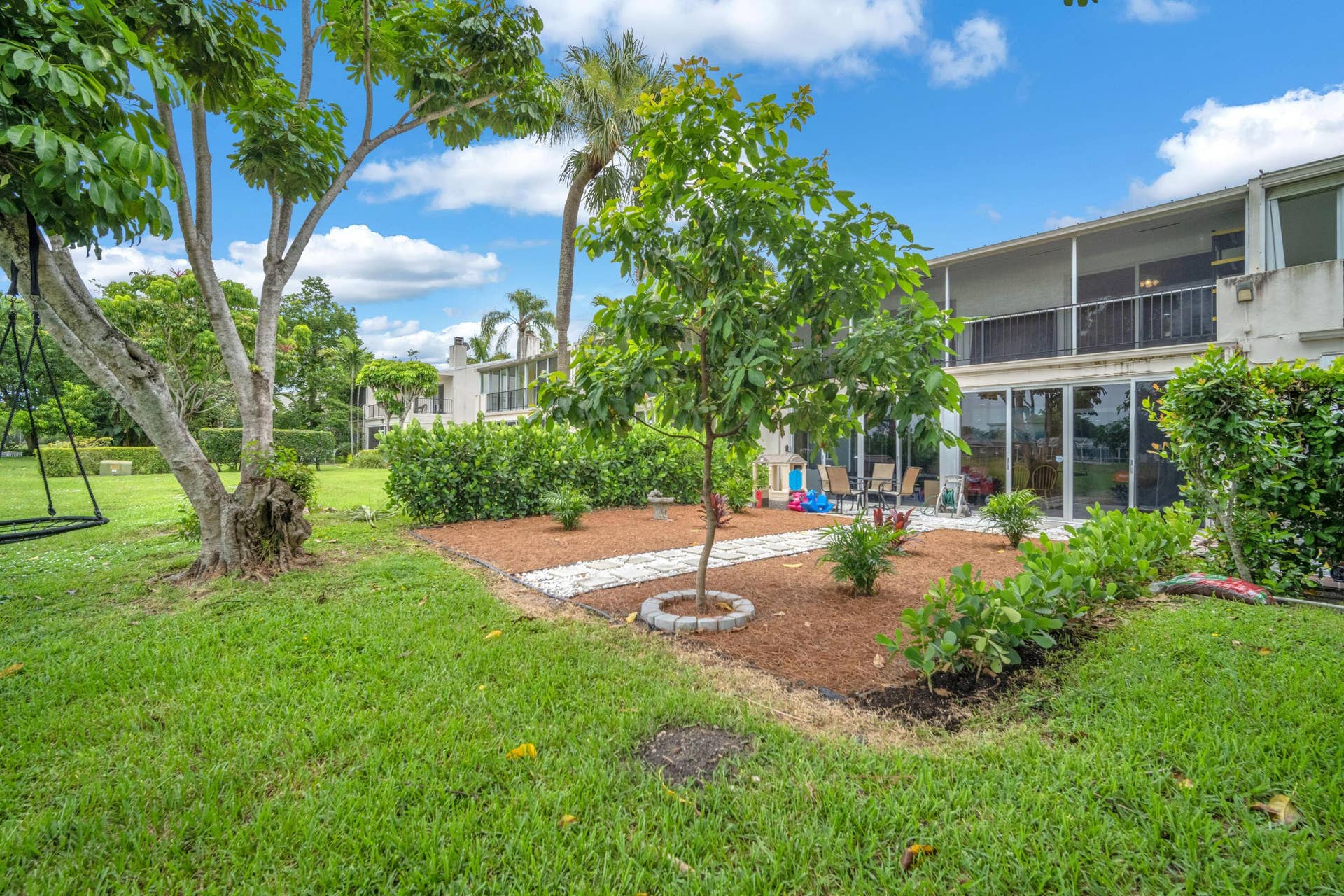 3119 N Palm Aire Backyard (6)