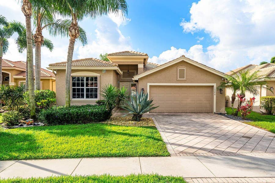 Property photo for 10888 Deer Park Lane, Boynton Beach, FL