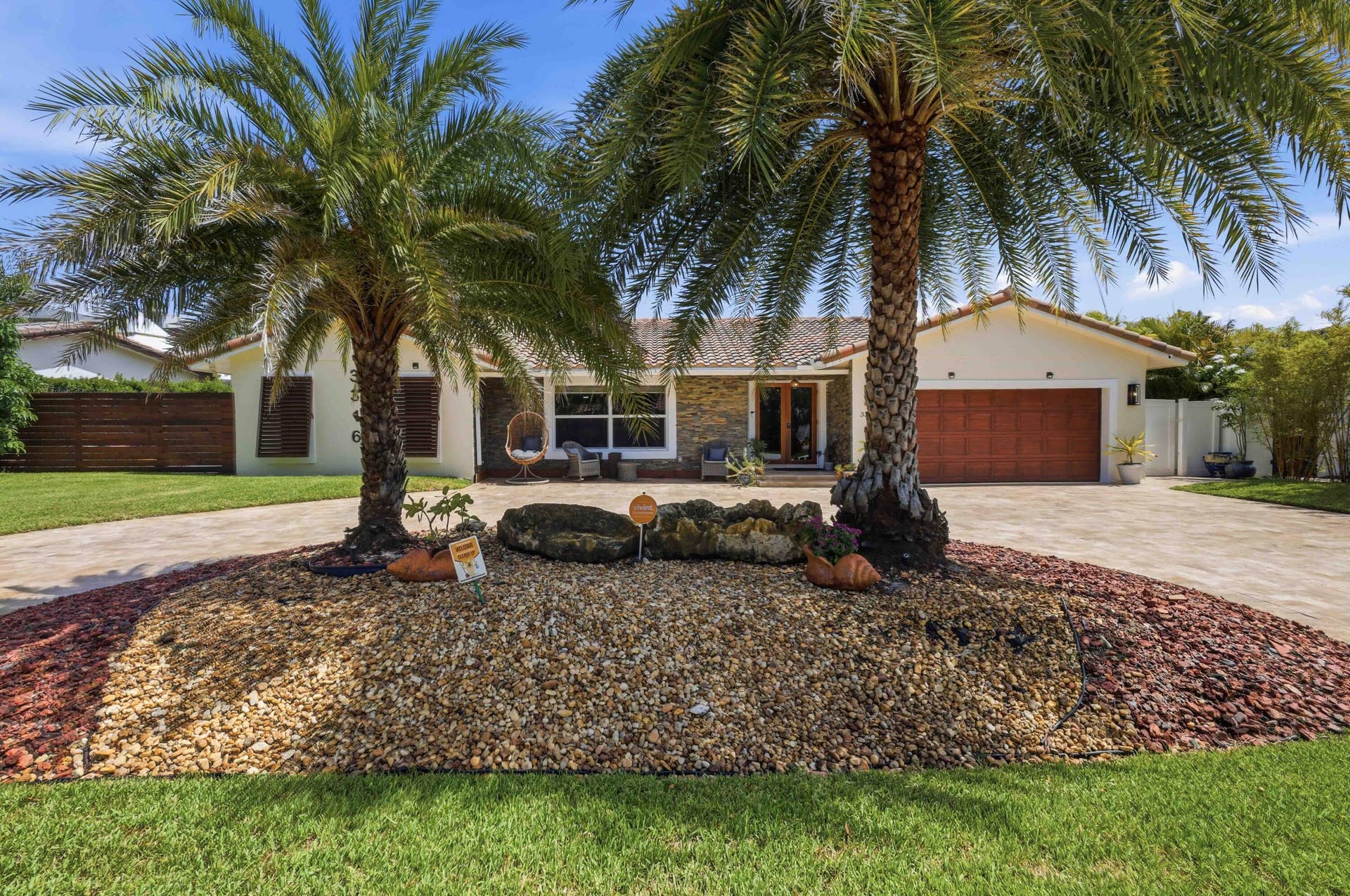 3316 NE 40TH Court, Fort Lauderdale, FL 33308 Front Landscape