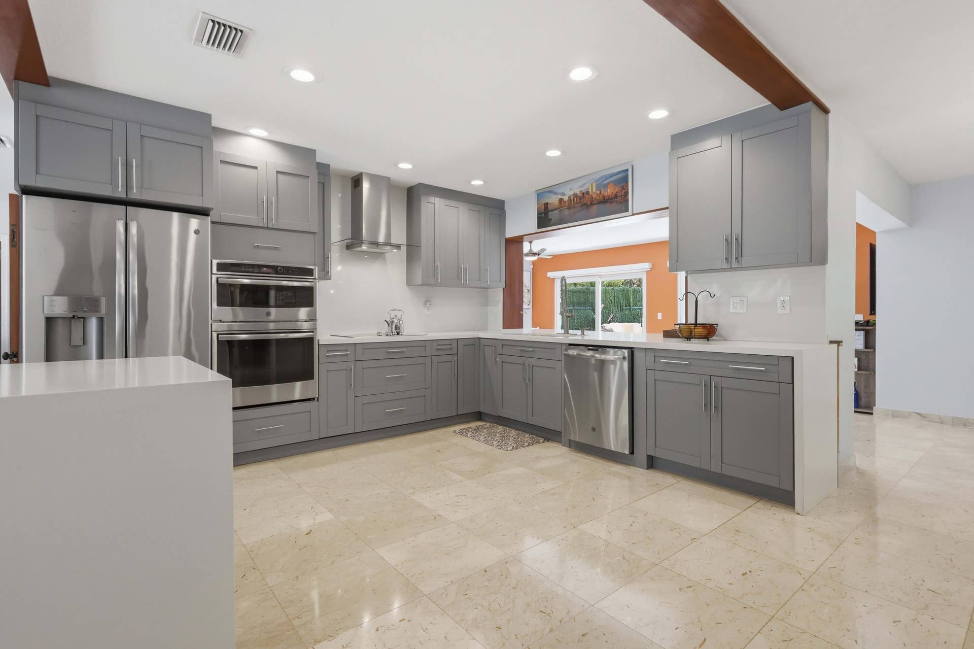3316 NE 40TH Court, Fort Lauderdale, FL 33308 Kitchen