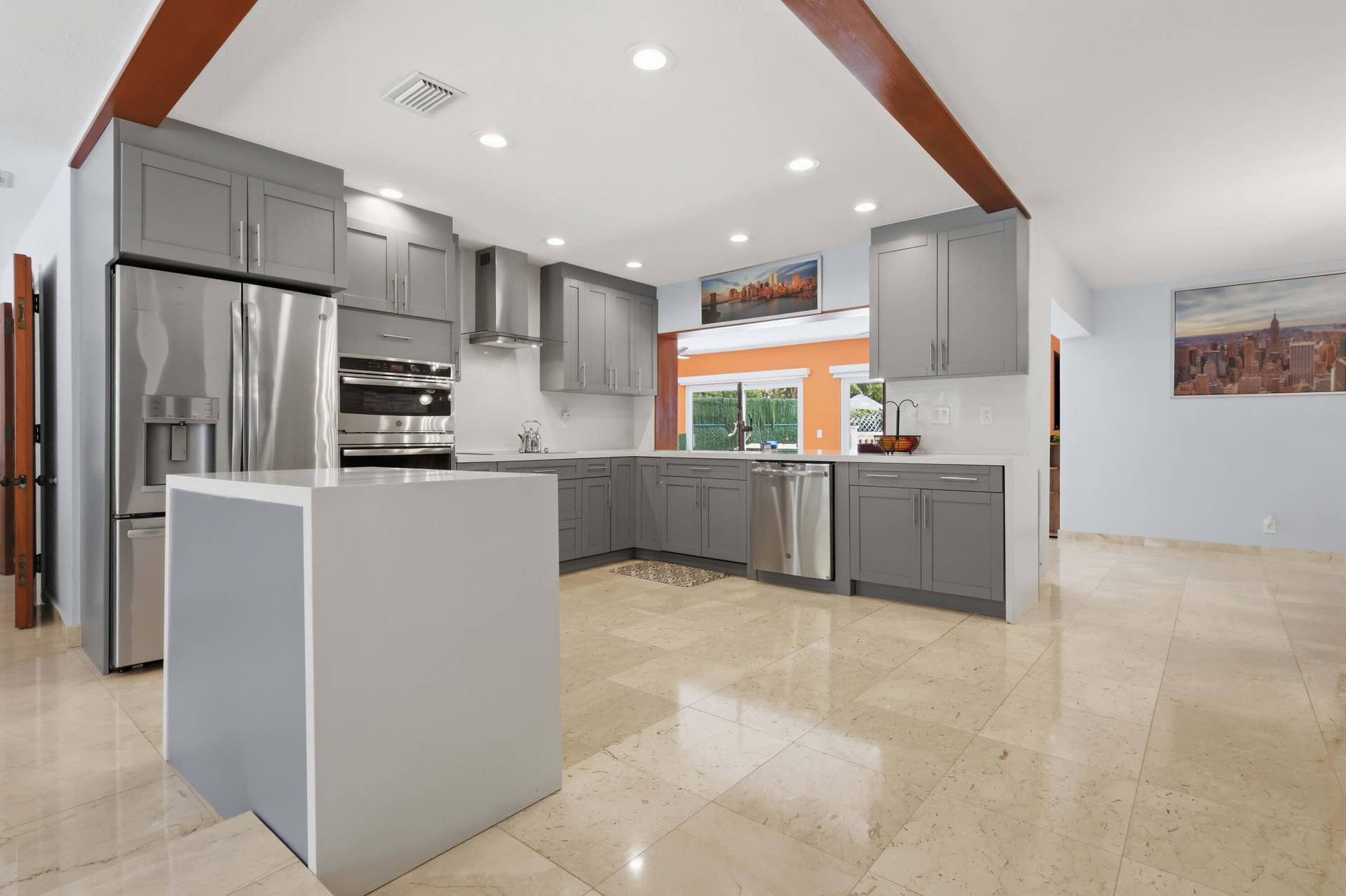 3316 NE 40TH Court, Fort Lauderdale, FL 33308 Kitchen