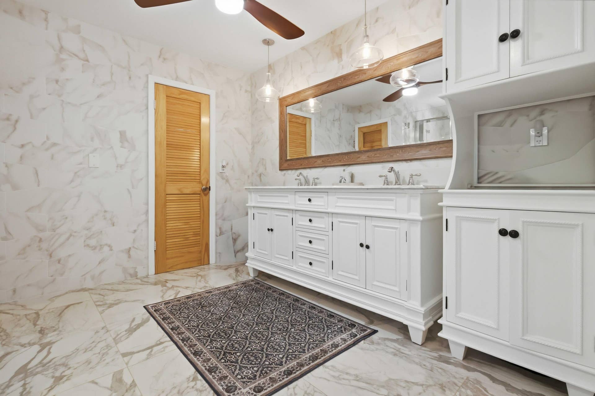 3316 NE 40TH Court, Fort Lauderdale, FL 33308 Primary bathroom walk in closet 3316
