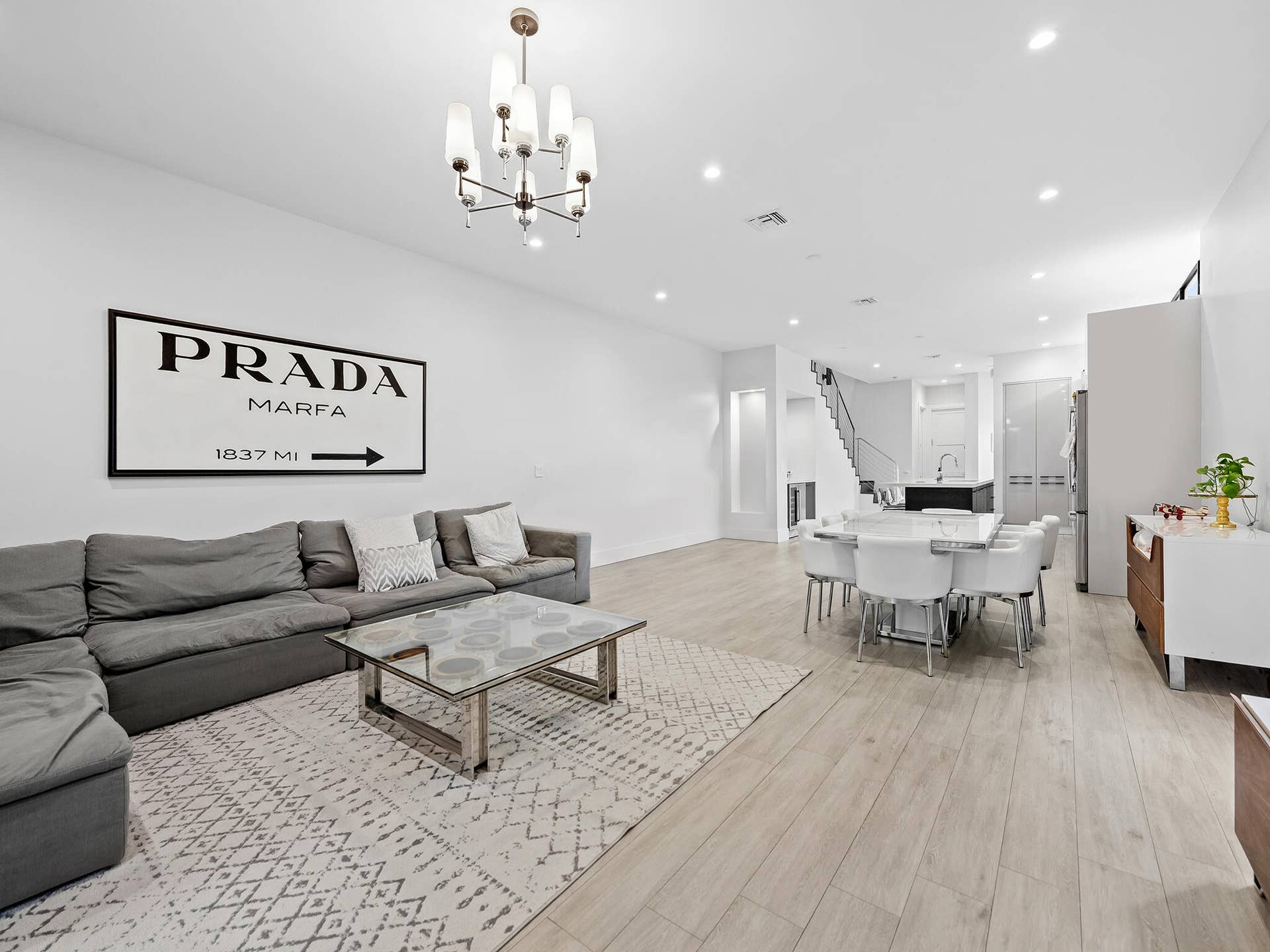 315 NE 15th Avenue, Fort Lauderdale, FL 33301 DSC_1372