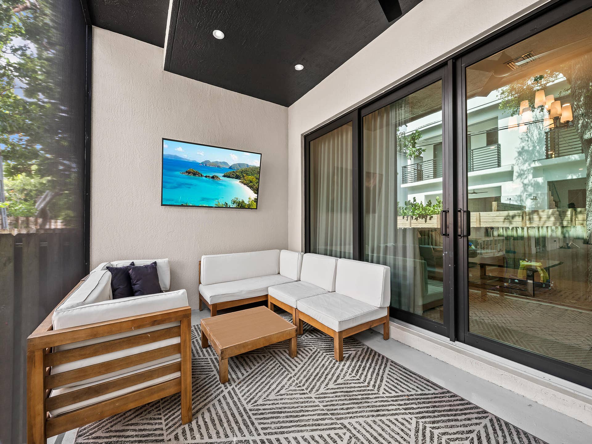 315 NE 15th Avenue, Fort Lauderdale, FL 33301 DSC_1346