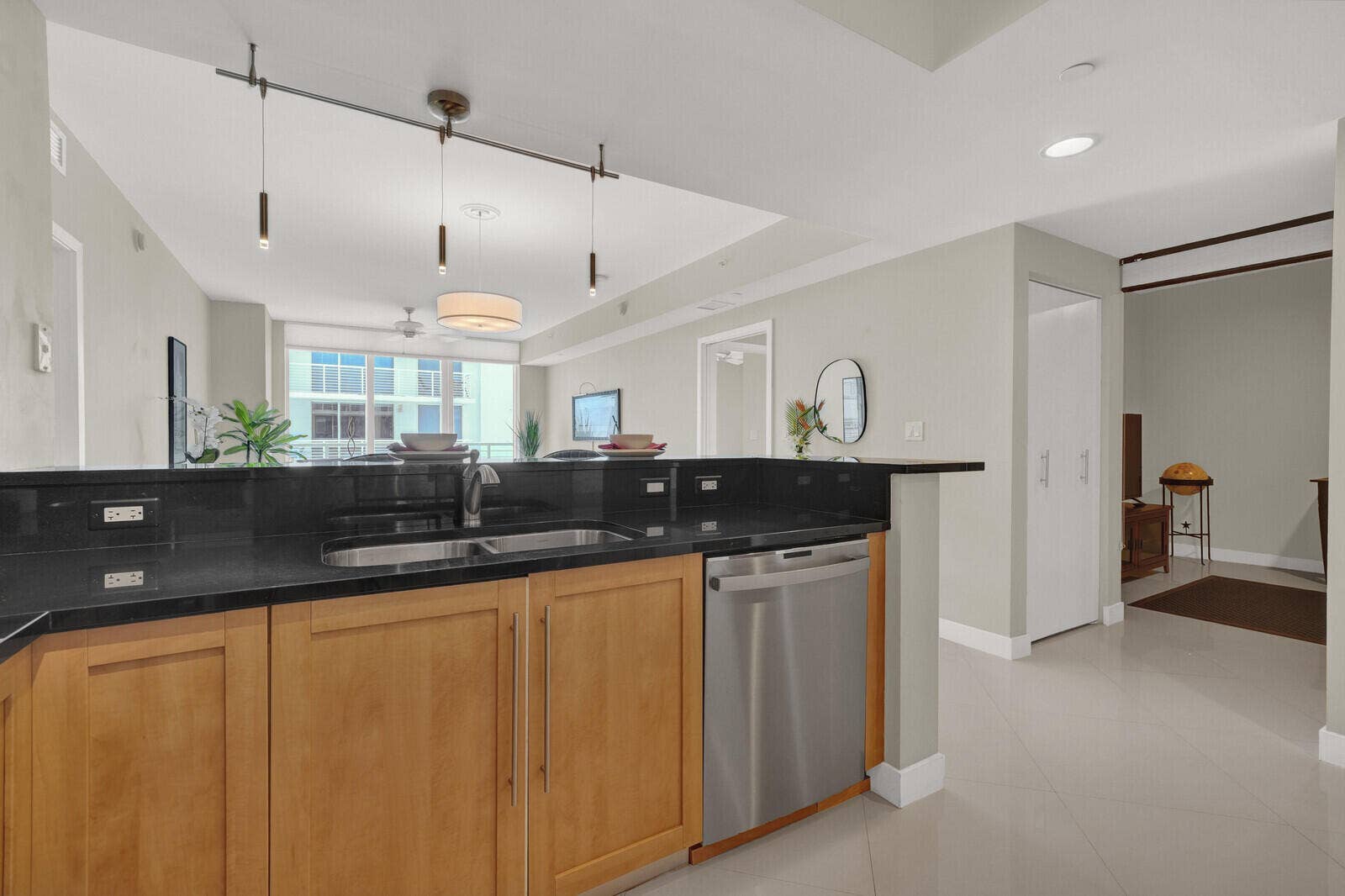 2831 N Ocean Boulevard, #1006N, Fort Lauderdale, FL 33308 05_Image_5_mls