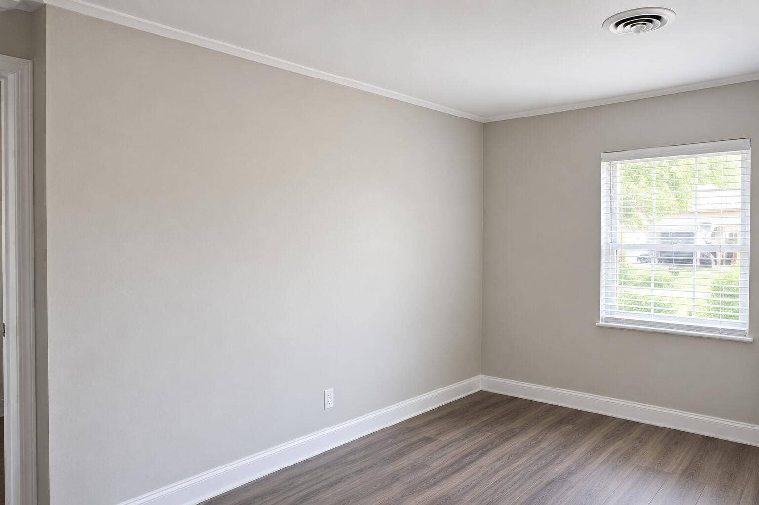 2120 NE 41st Street, #D, Lighthouse Point, Lighthouse Point, FL 33064 Living room