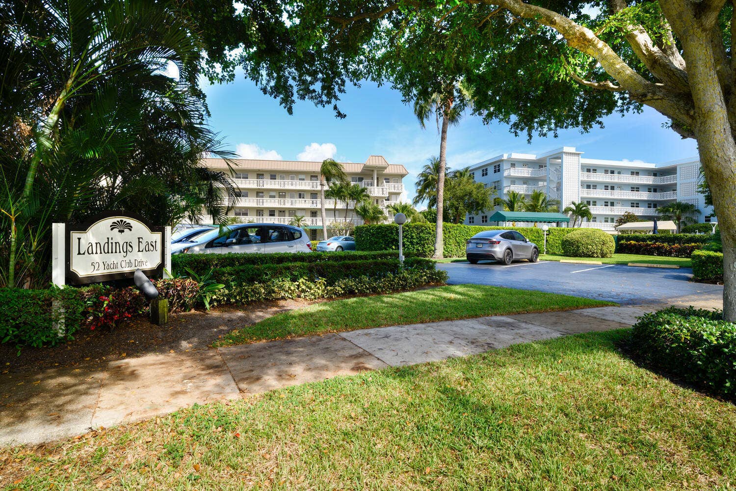 52 Yacht Club Drive, #309, North Palm Beach, FL 33408 52 Yacht Club Dr Apt 309 North-large-007