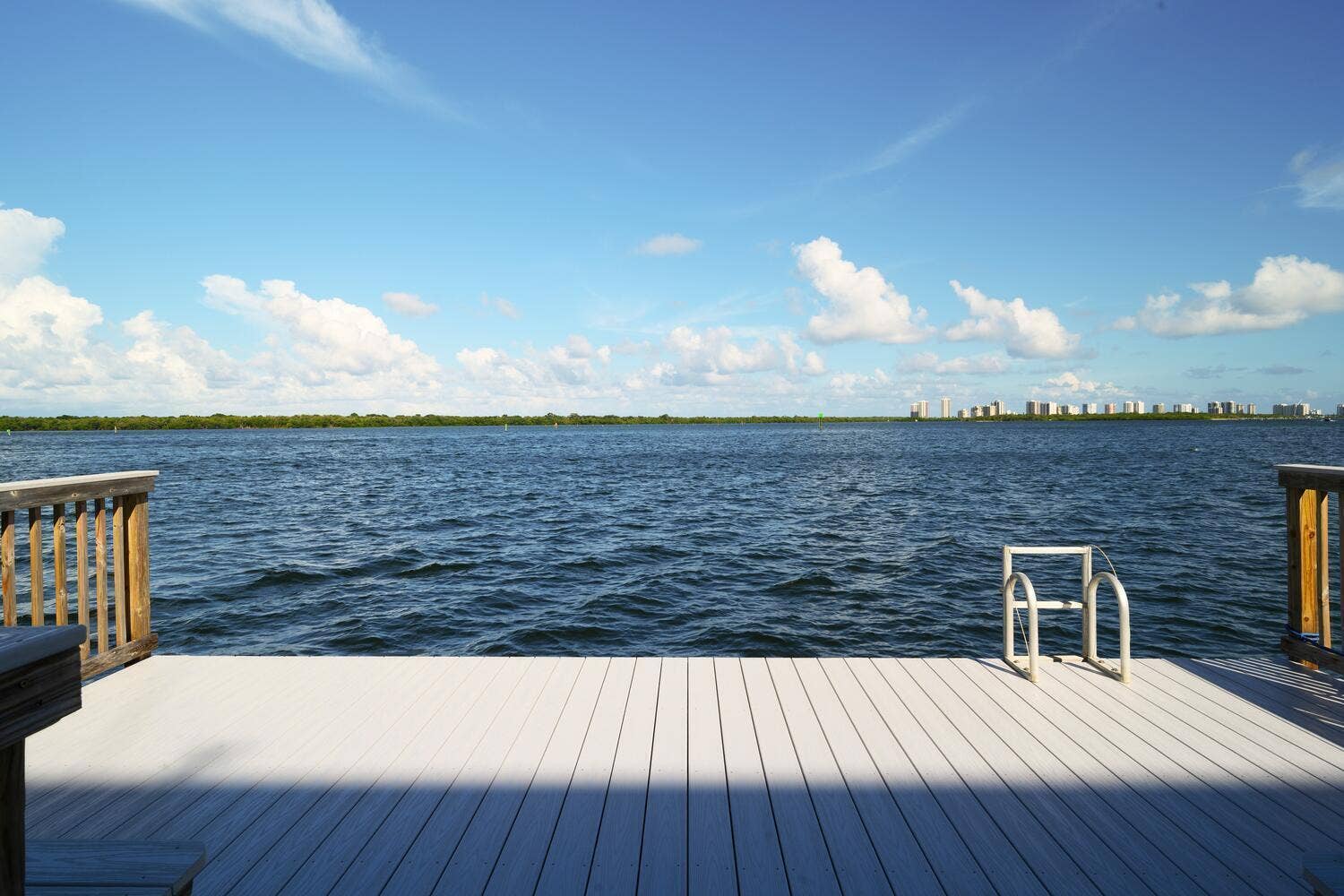 52 Yacht Club Drive, #309, North Palm Beach, FL 33408 52 Yacht Club Dr Apt 309 North-large-030