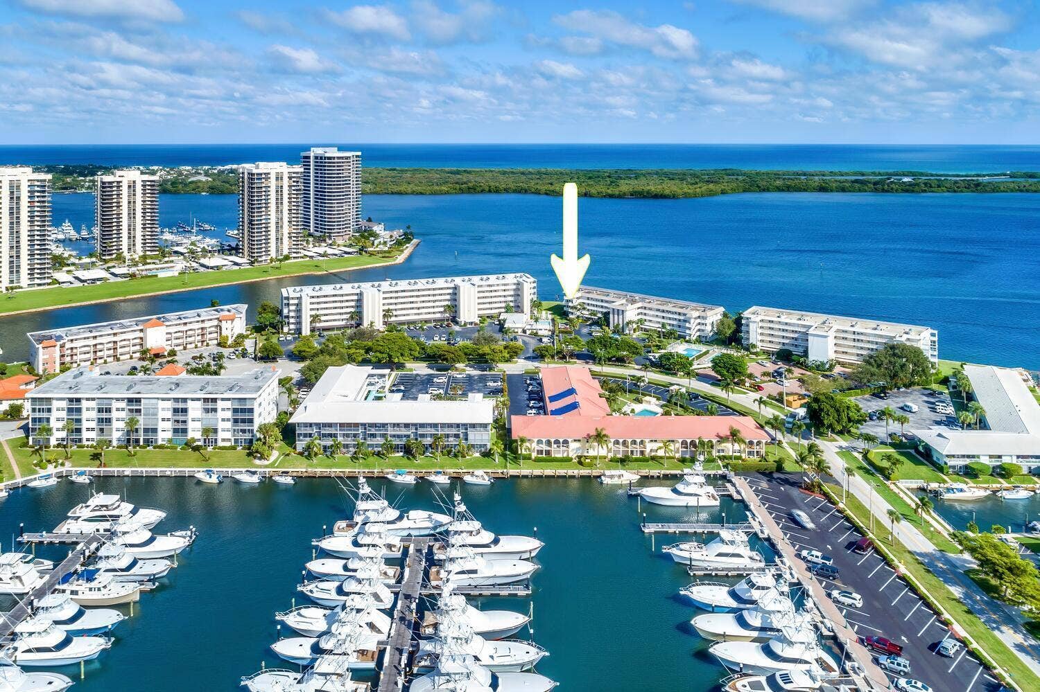 52 Yacht Club Drive, #309, North Palm Beach, FL 33408 52 Yacht Club Dr Apt 309 North-large-001