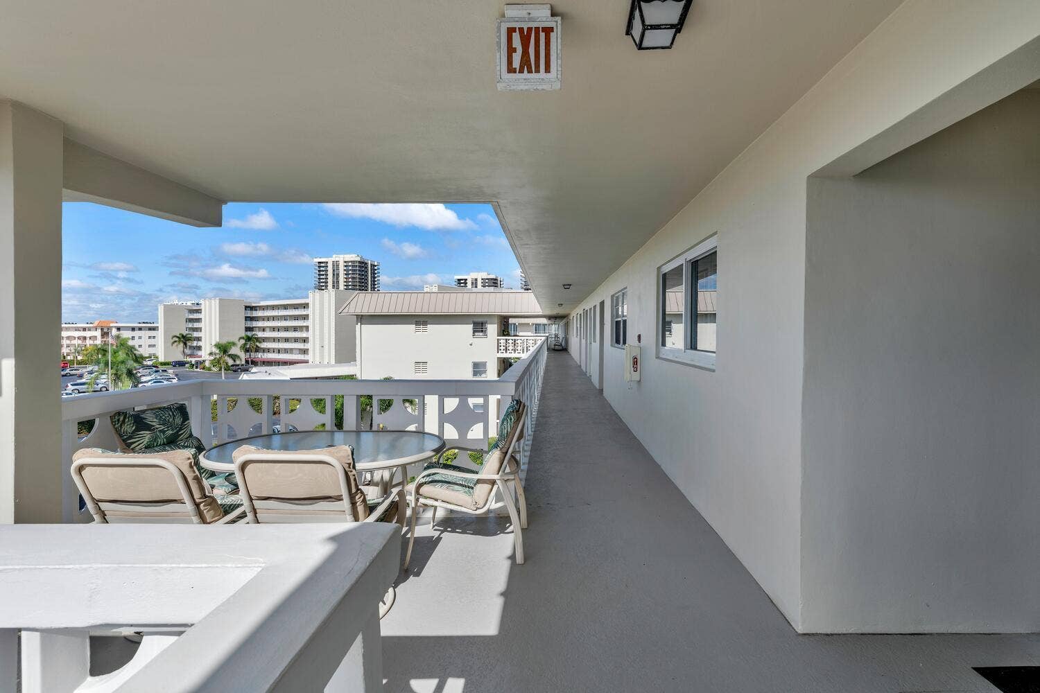 52 Yacht Club Drive, #309, North Palm Beach, FL 33408 52 Yacht Club Dr Apt 309 North-large-003