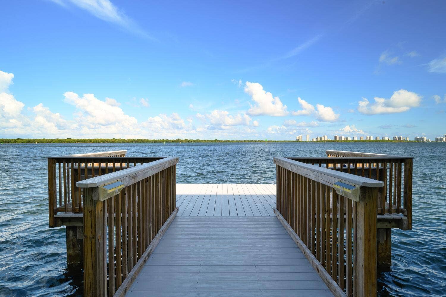 52 Yacht Club Drive, #309, North Palm Beach, FL 33408 52 Yacht Club Dr Apt 309 North-large-029
