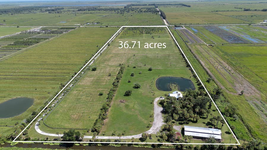 Property photo for 18601 Orange Avenue, Fort Pierce, FL