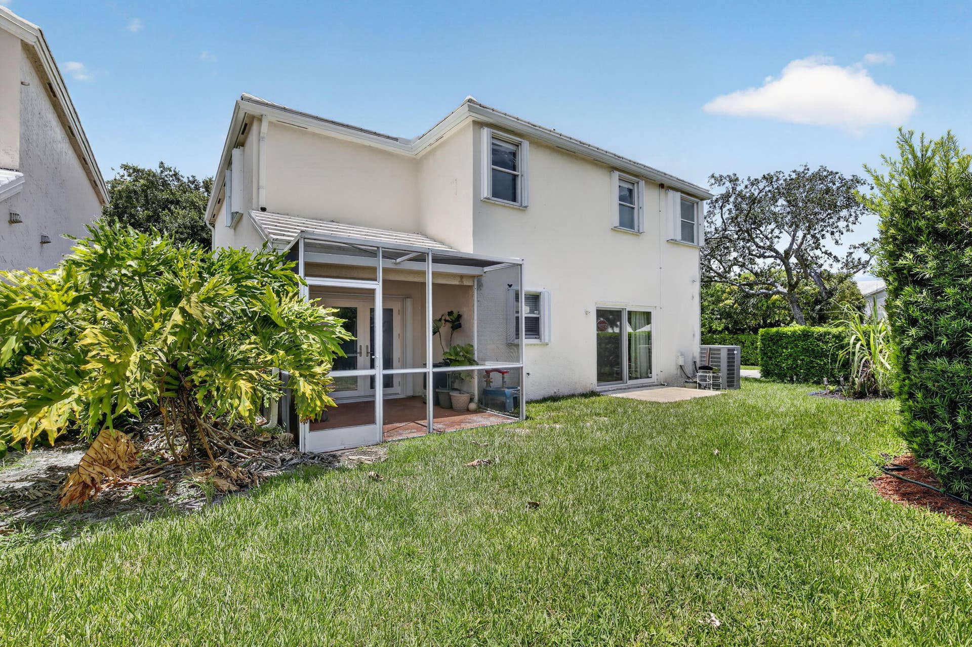 9444 NW 8th Circle, Plantation, FL 33324 23-web-or-mls-_A7A0559