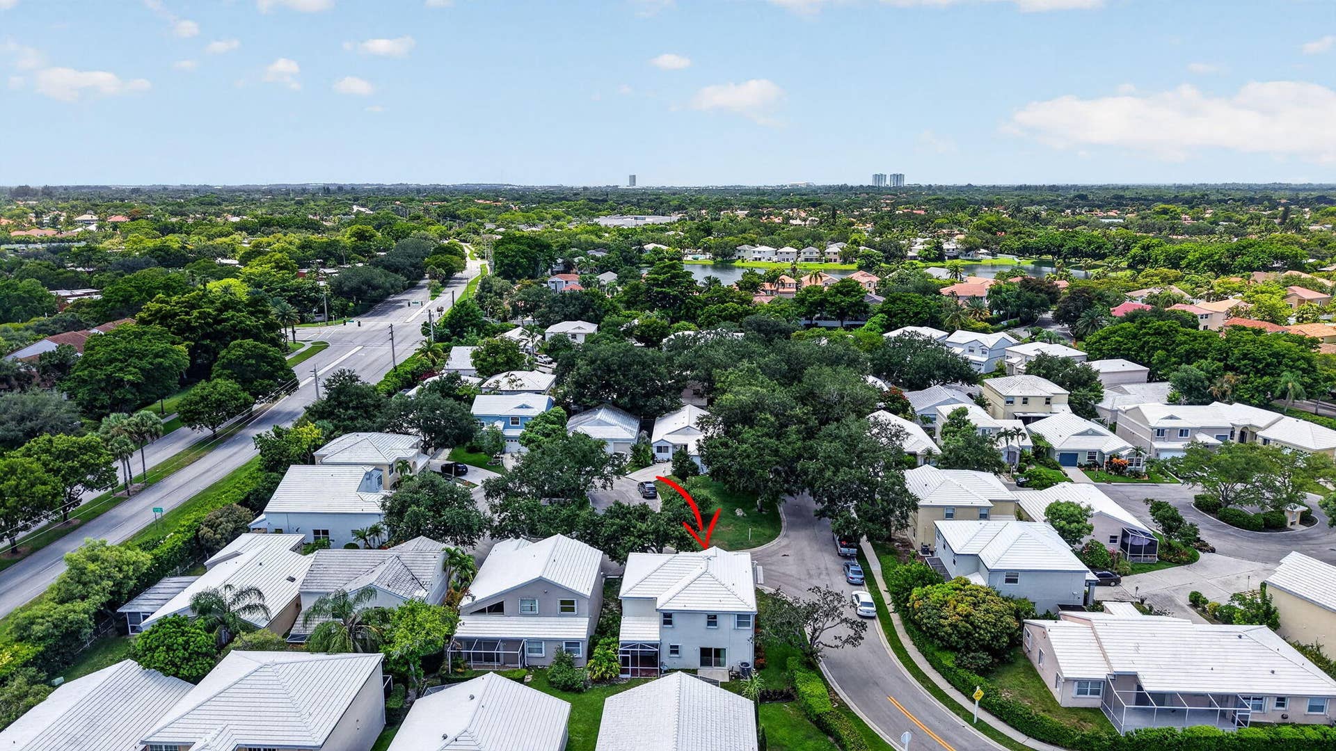 9444 NW 8th Circle, Plantation, FL 33324 51-web-or-mls-DJI_20260715135619_0111_D