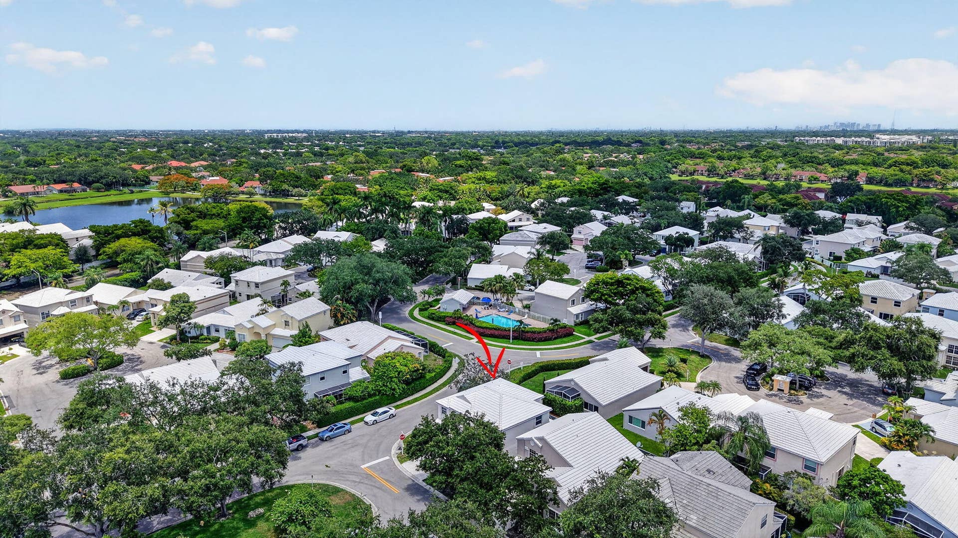 9444 NW 8th Circle, Plantation, FL 33324 54-web-or-mls-DJI_20260715135709_0132_D