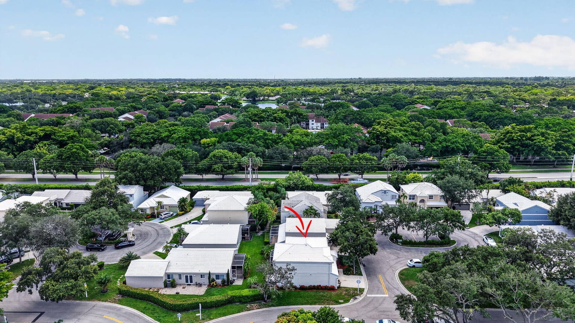 9444 NW 8th Circle, Plantation, FL 33324 49-web-or-mls-DJI_20260715135550_0102_D