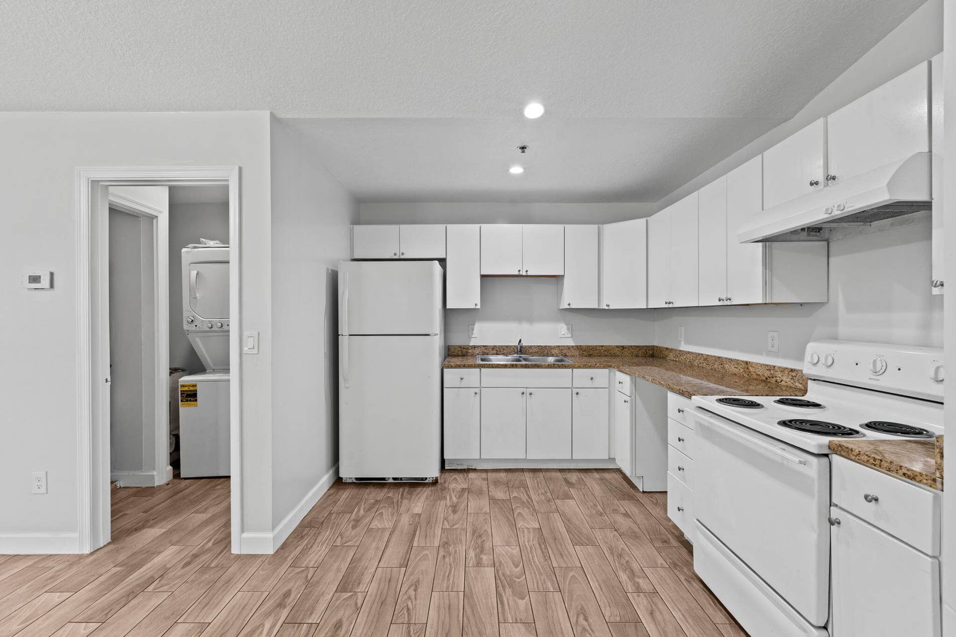 56 W 12th Street, #C, Riviera Beach, FL 33404 15-web-or-mls-A7409387