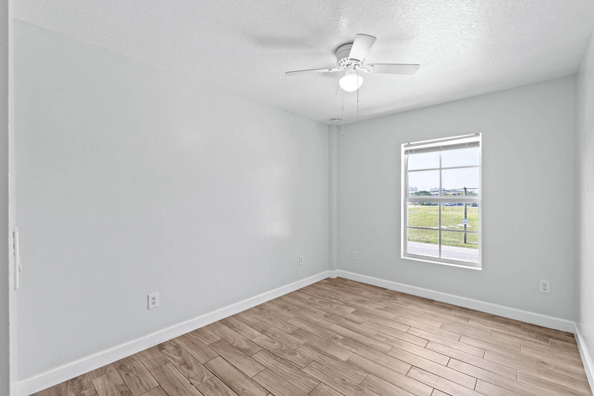 56 W 12th Street, #C, Riviera Beach, FL 33404 29-web-or-mls-A7409417