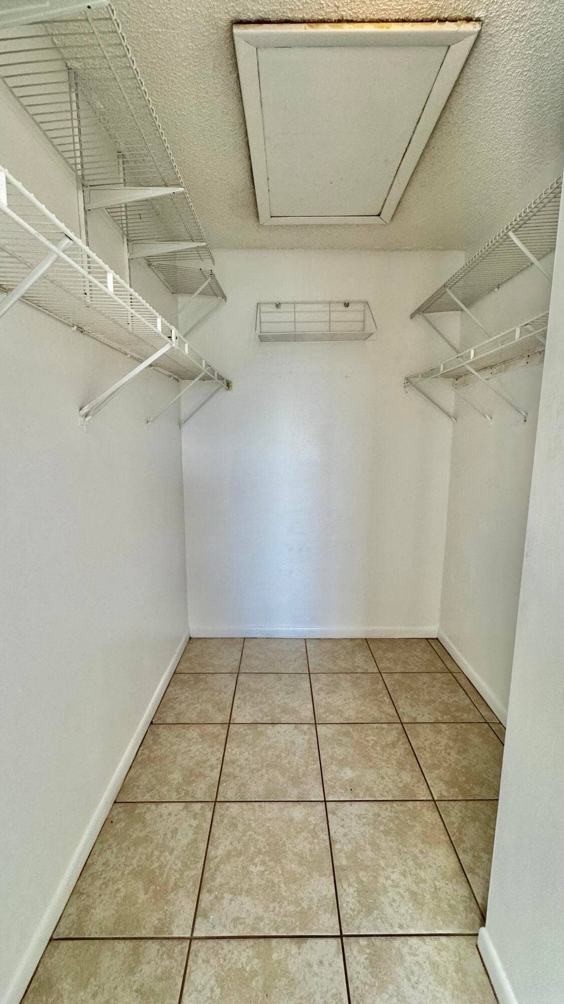Walk in closet