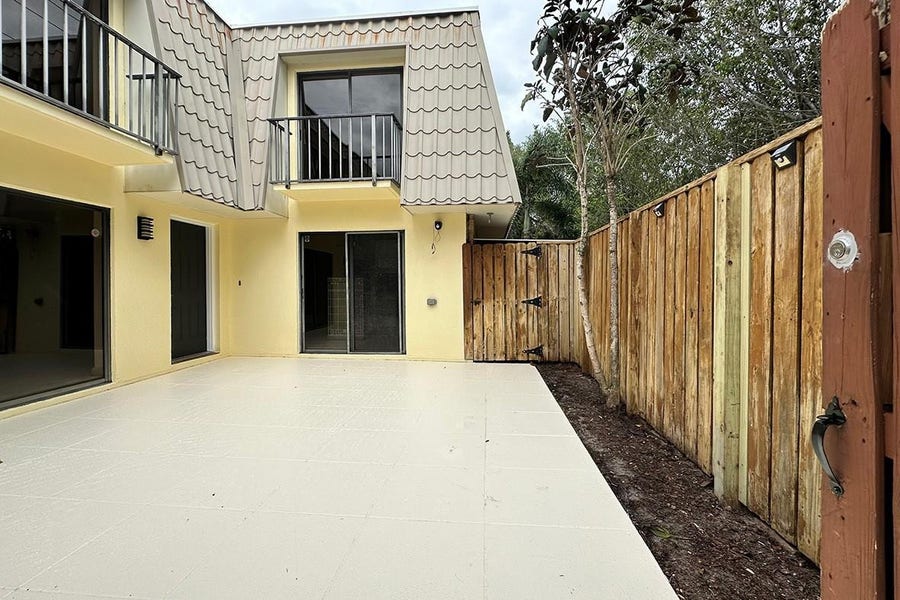 Property photo for 1700 Embassy Drive, #Apt 402, West Palm Beach, FL