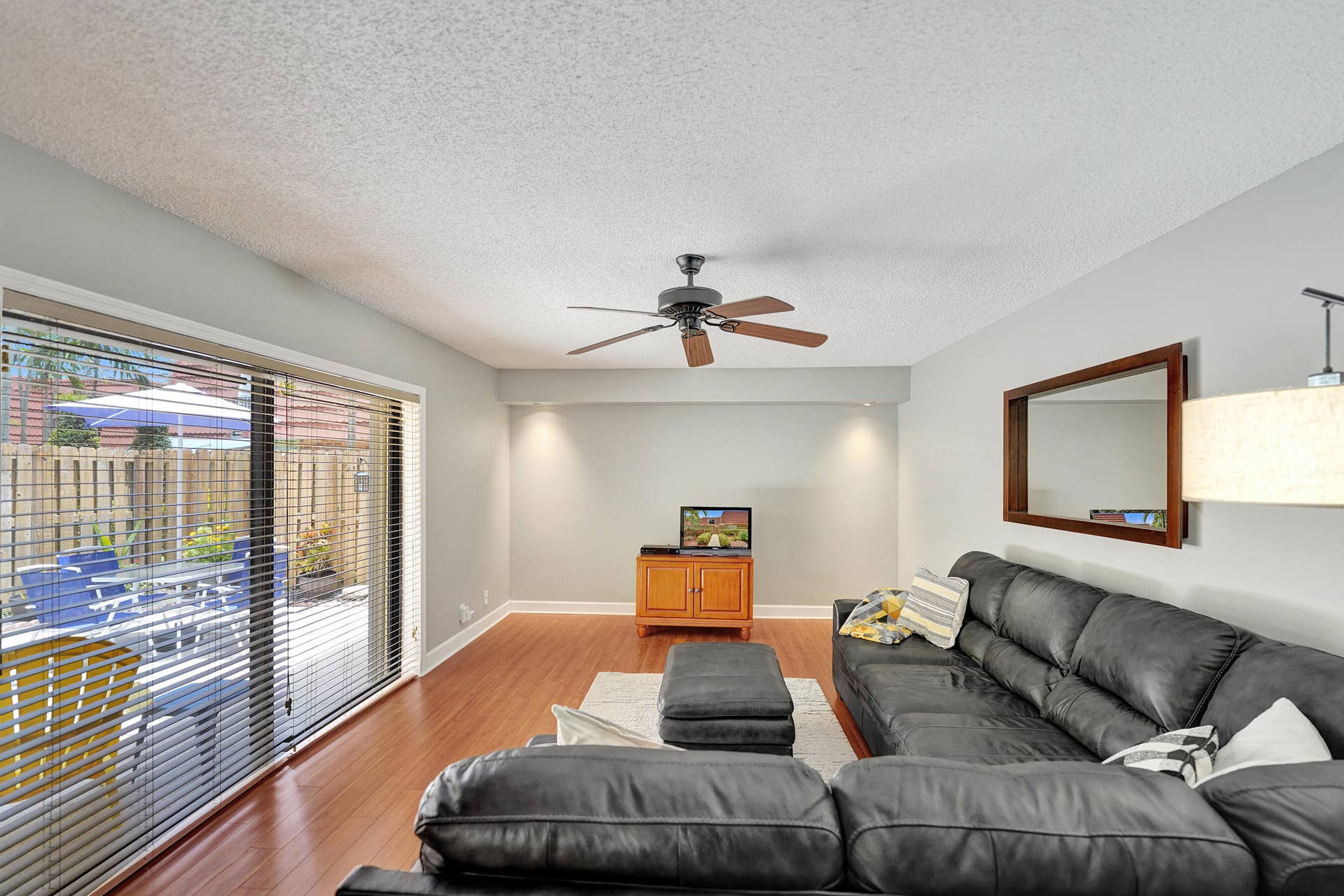 714 NW 98TH Circle, Plantation, FL 33324 DSC01015