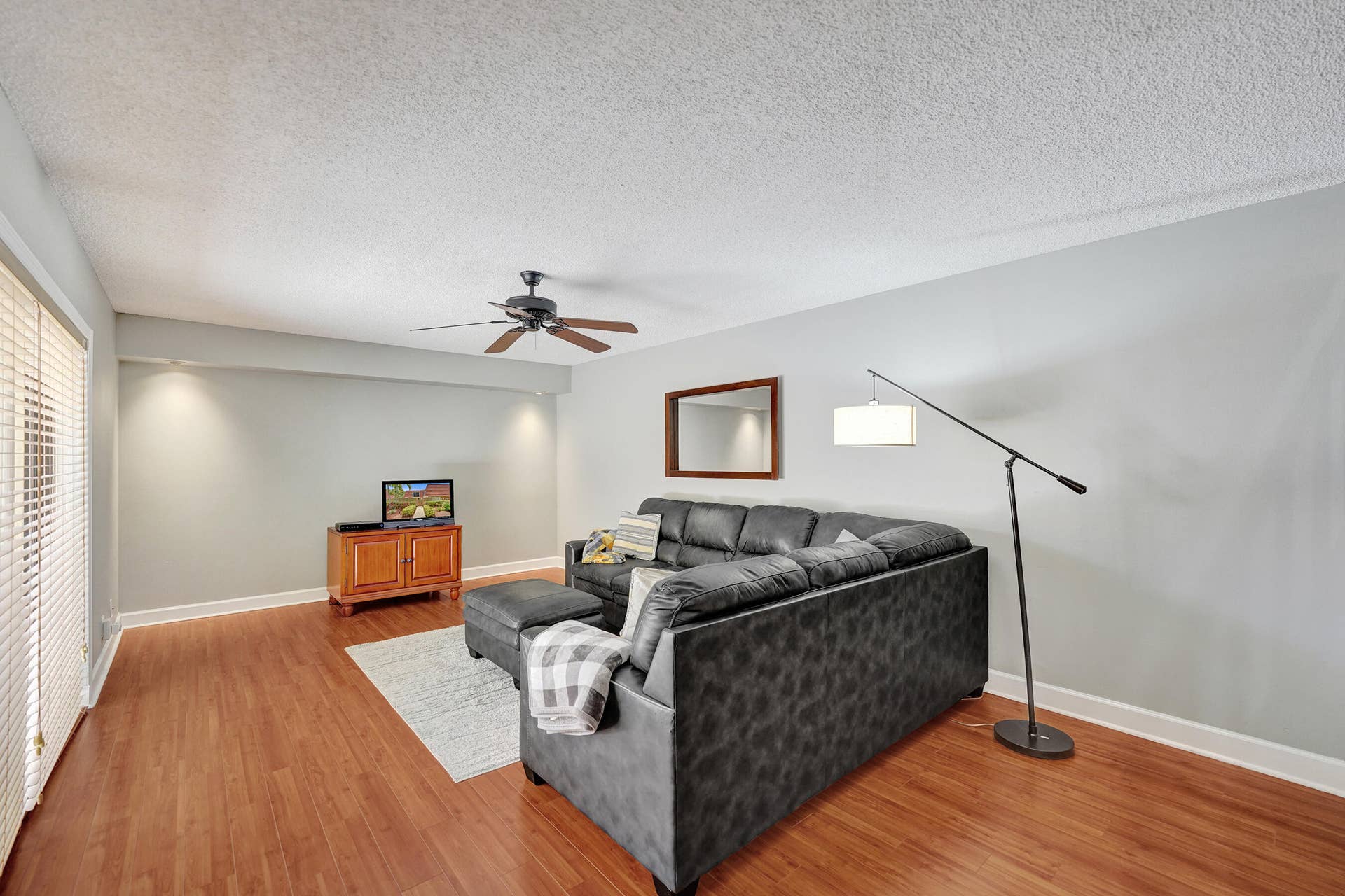 714 NW 98TH Circle, Plantation, FL 33324 DSC01012
