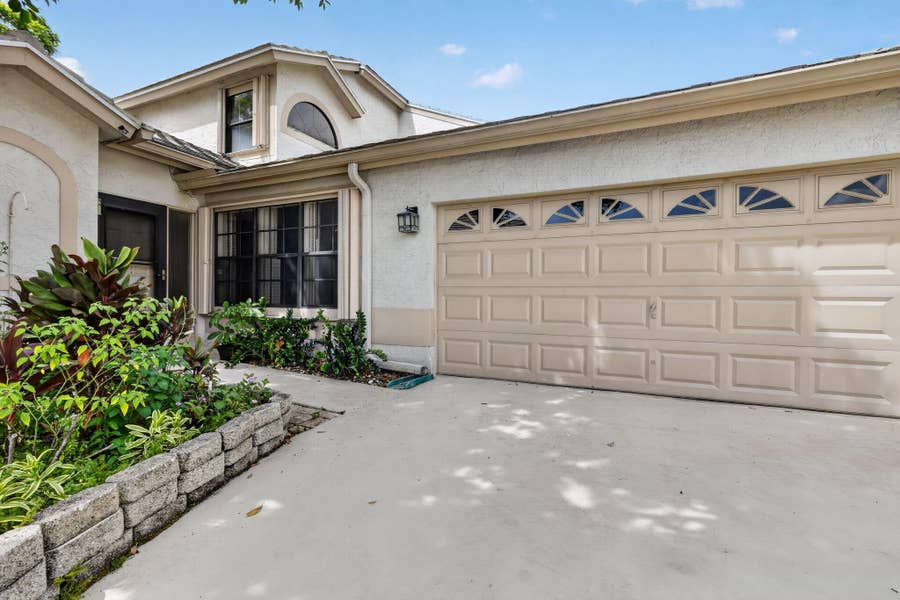 Property photo for 10940 Stafford Circle S, Boynton Beach, FL