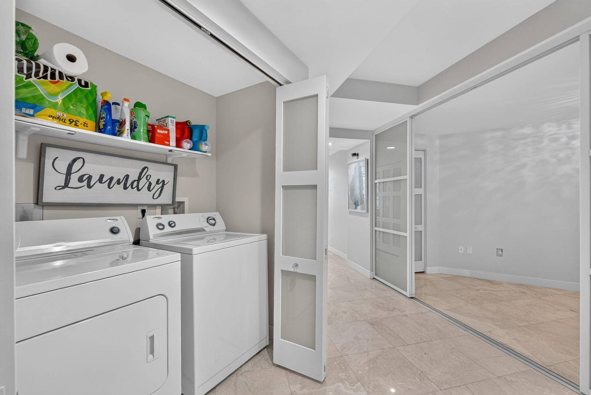 2821 N Ocean Boulevard, #503s, Fort Lauderdale, FL 33308 laundry closet