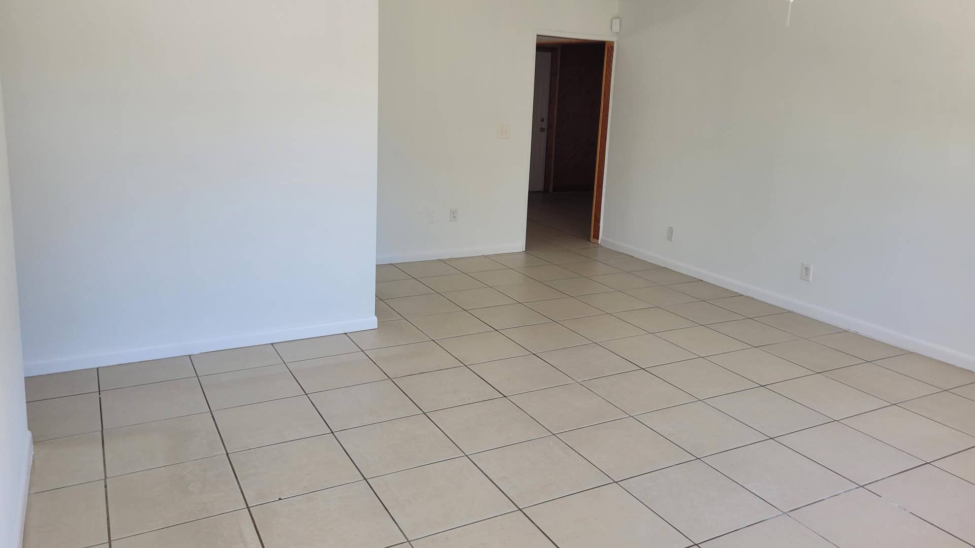 217 REO Drive, Jupiter, FL 33458 20240412_152915