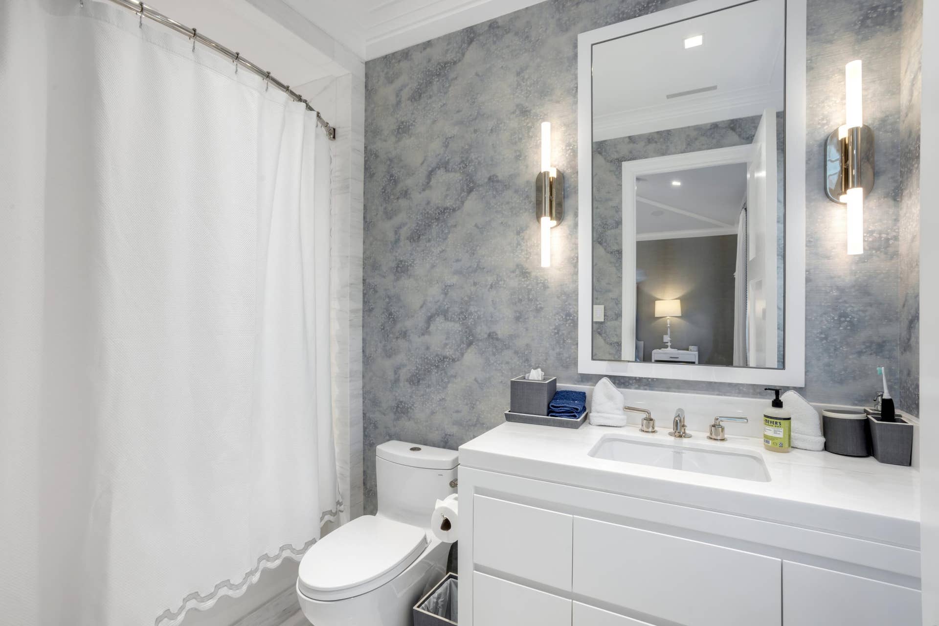456 S OCEAN Boulevard, Palm Beach, FL 33480 mls_BATHROOM_4_EB