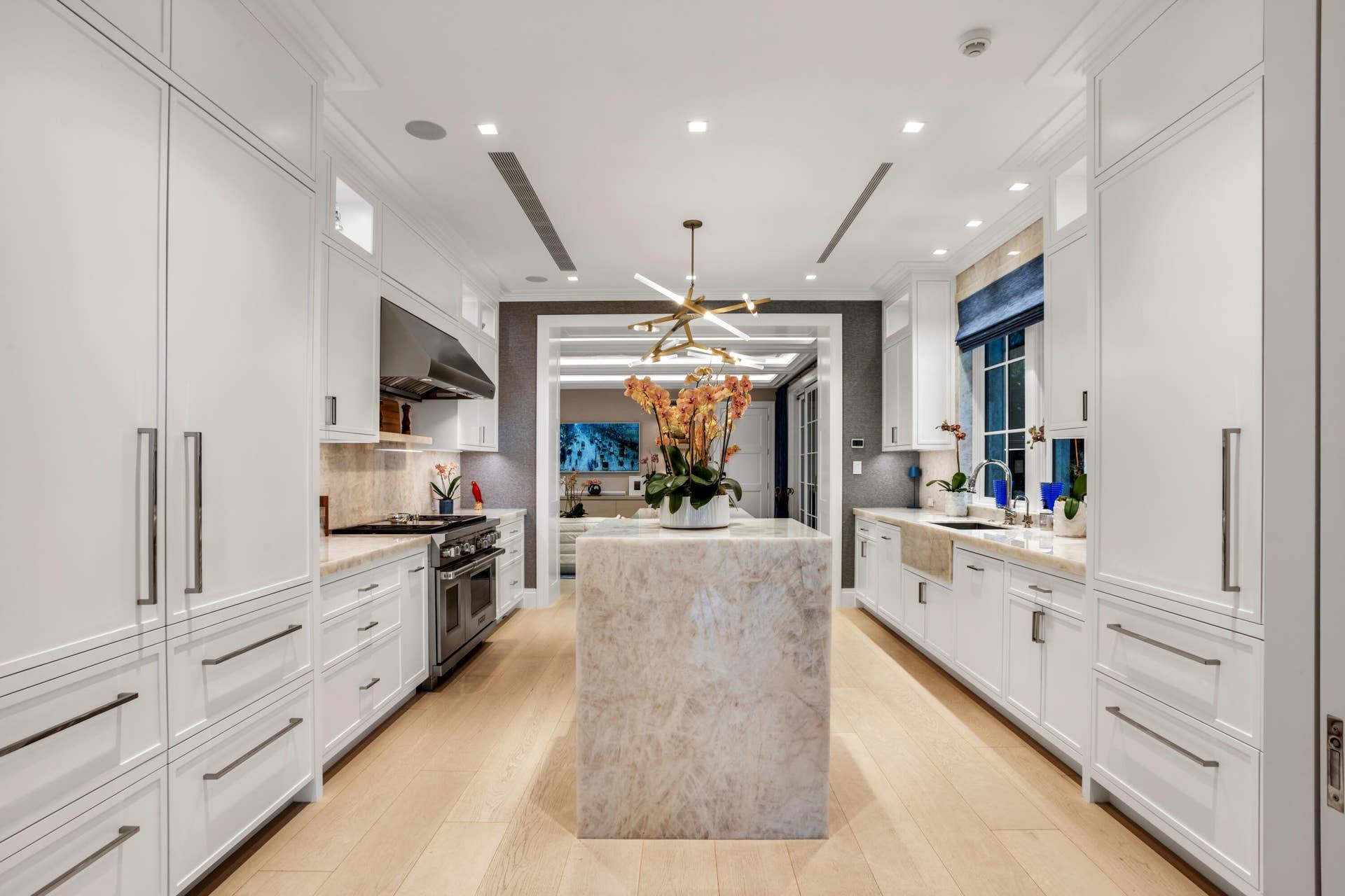 456 S OCEAN Boulevard, Palm Beach, FL 33480 mls_KITCHEN_STRAIGHT_EB