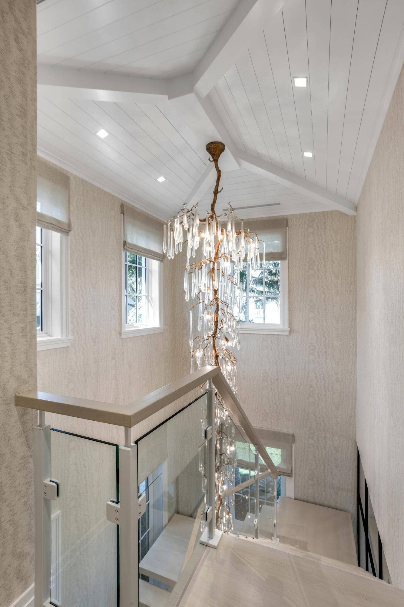 456 S OCEAN Boulevard, Palm Beach, FL 33480 mls_CHANDELIER_DETAIL_EB