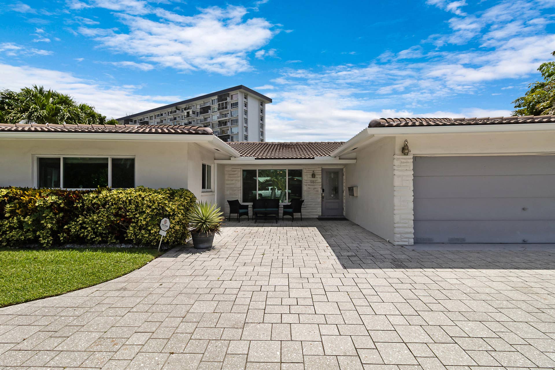 981 SE 10TH Court, Pompano Beach, FL 33060 accutour_02 981-se-10th-ct -004