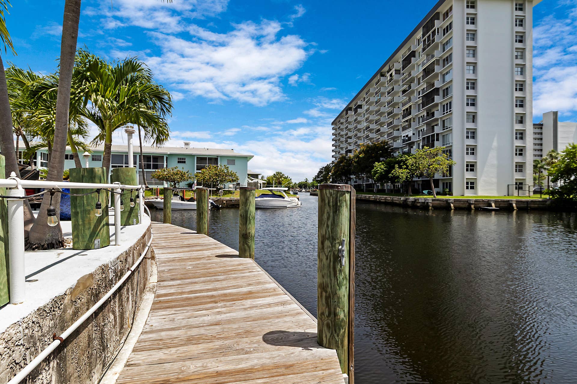 981 SE 10TH Court, Pompano Beach, FL 33060 accutour_02 981-se-10th-ct -055
