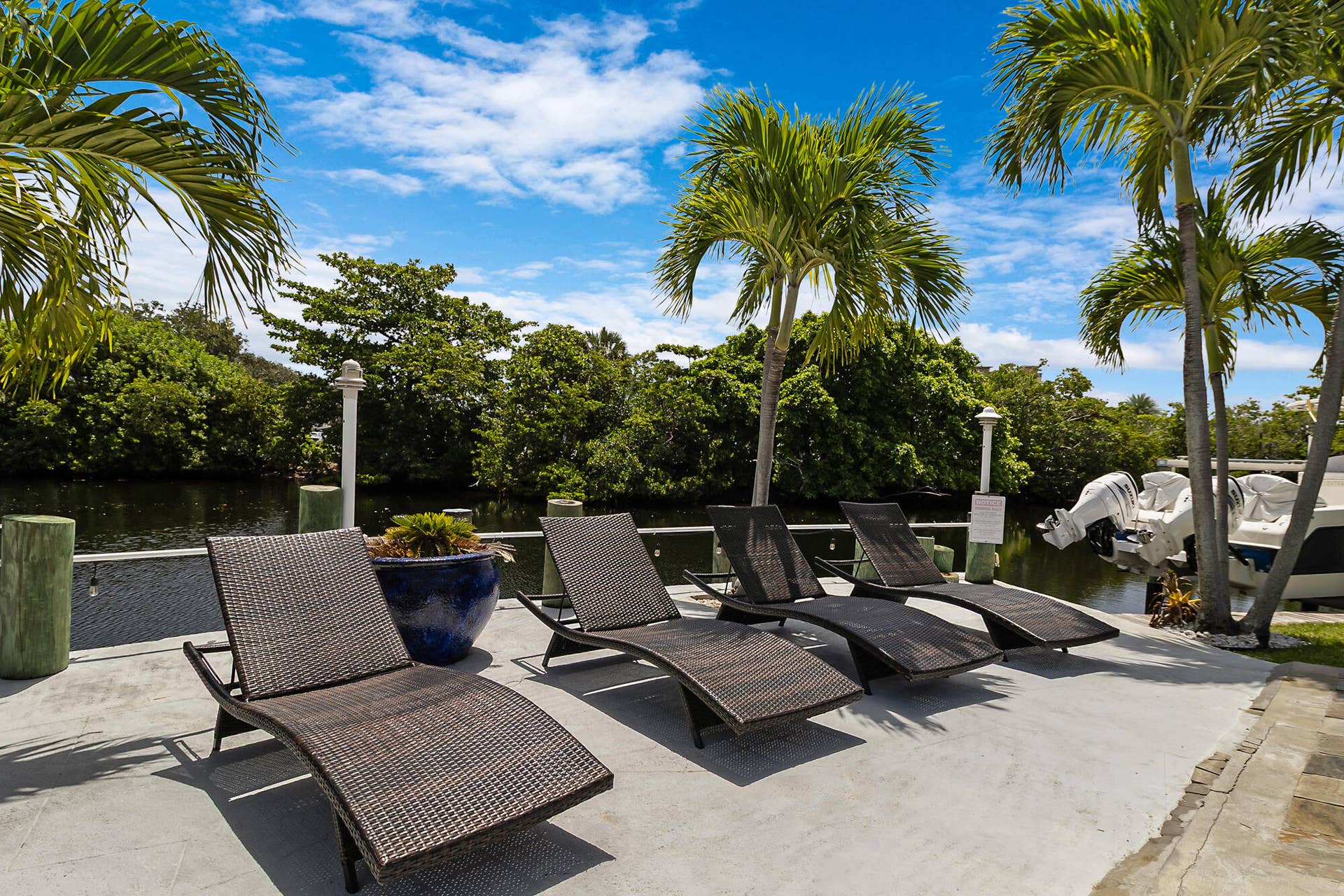 981 SE 10TH Court, Pompano Beach, FL 33060 accutour_02 981-se-10th-ct -049
