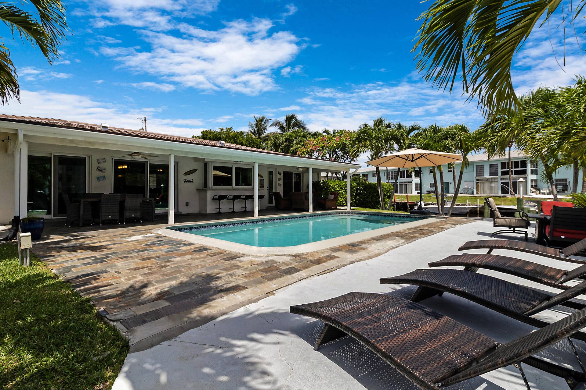 981 SE 10TH Court, Pompano Beach, FL 33060 accutour_02 981-se-10th-ct -046