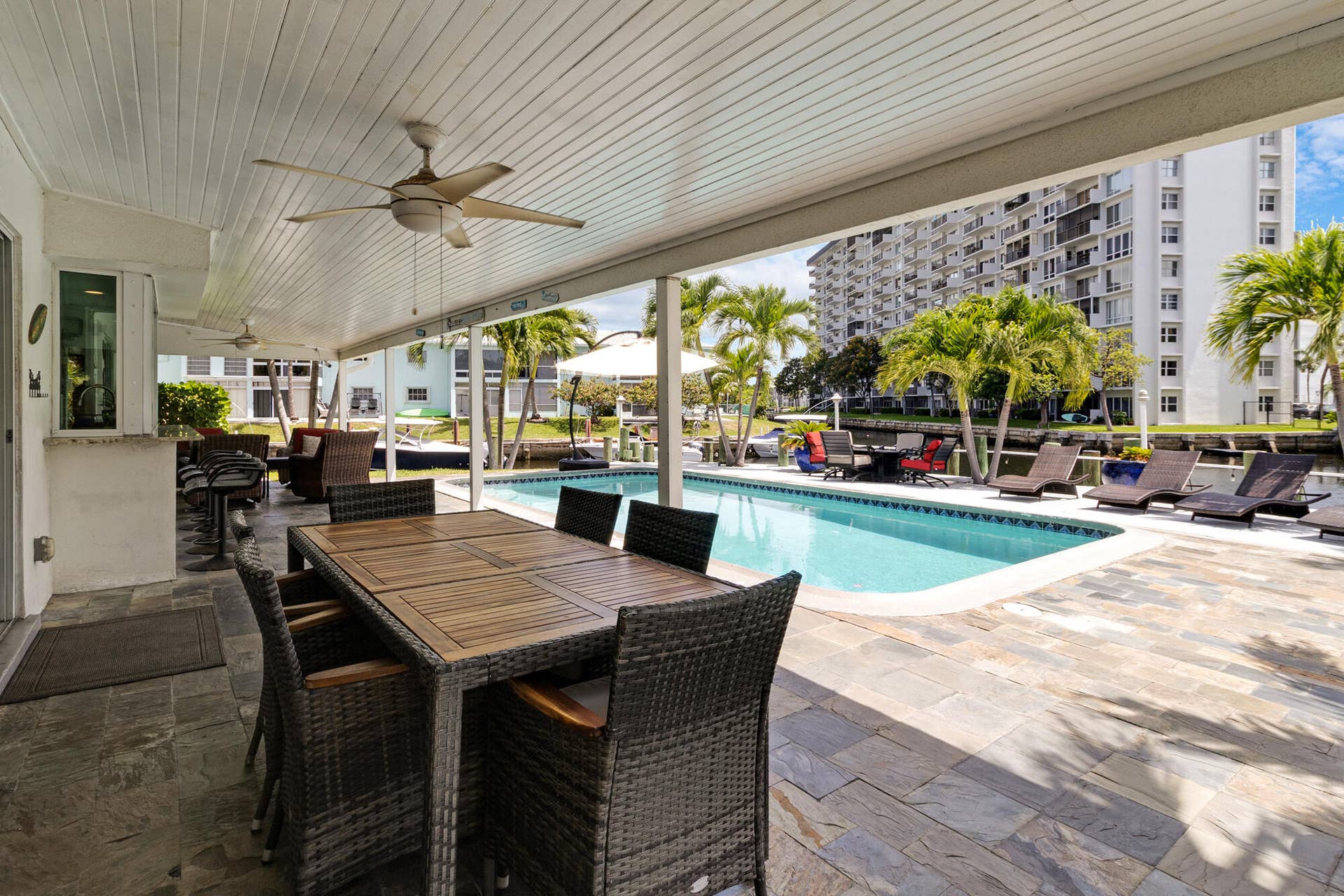 981 SE 10TH Court, Pompano Beach, FL 33060 accutour_02 981-se-10th-ct -043