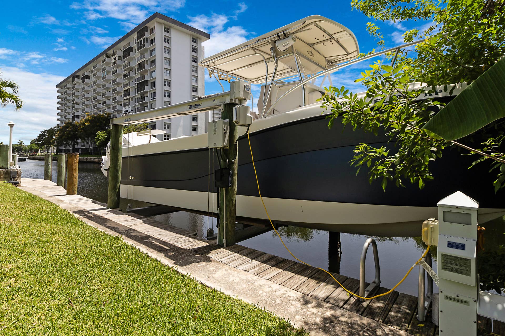 981 SE 10TH Court, Pompano Beach, FL 33060 accutour_02 981-se-10th-ct -050