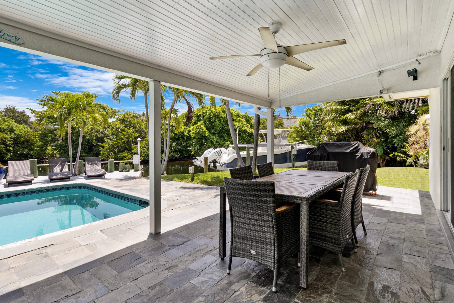 981 SE 10TH Court, Pompano Beach, FL 33060 accutour_02 981-se-10th-ct -041